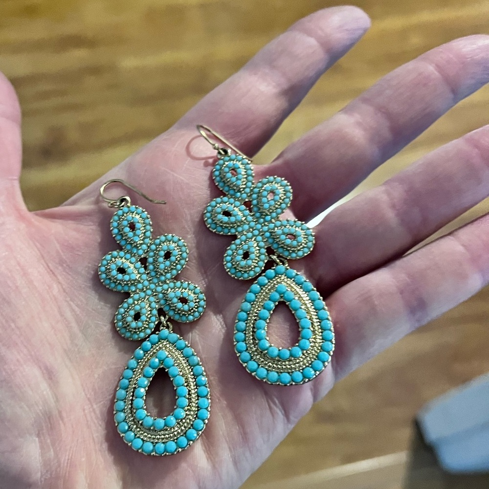 Turquoise and gold toned earrings from Stella & Dot NWOT